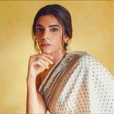 सनम सईद | पाकिस्तानी एक्ट्रेस