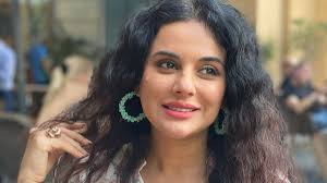 सारा अरफीन खान