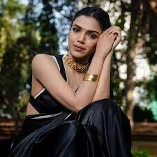 श्रिया पिलगांवकर