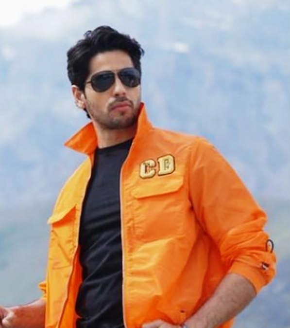 सिद्धार्थ मल्होत्रा