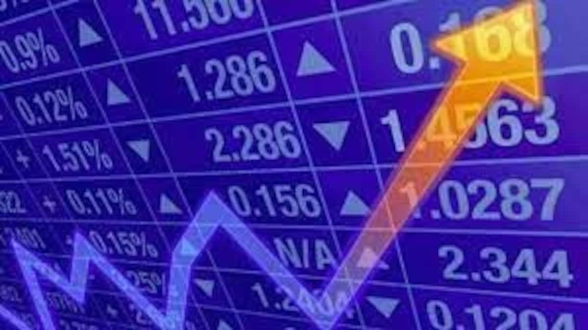 शेयर बाजार में लौटी रौनक, सेंसेक्स और NIFTY MEN में तेजी
Stock market regained its glory, Sensex and NIFTY MEN rise.A big recovery was seen in the Indian stock market in Monday's trading session.