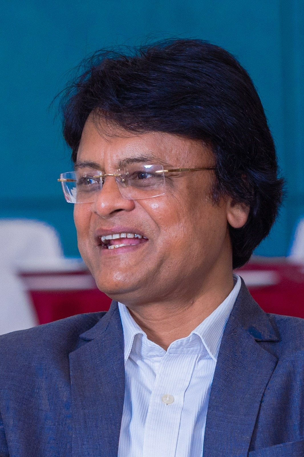 व‍िजय मनोहर त‍िवारी