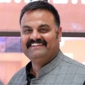 विकास दीक्षित