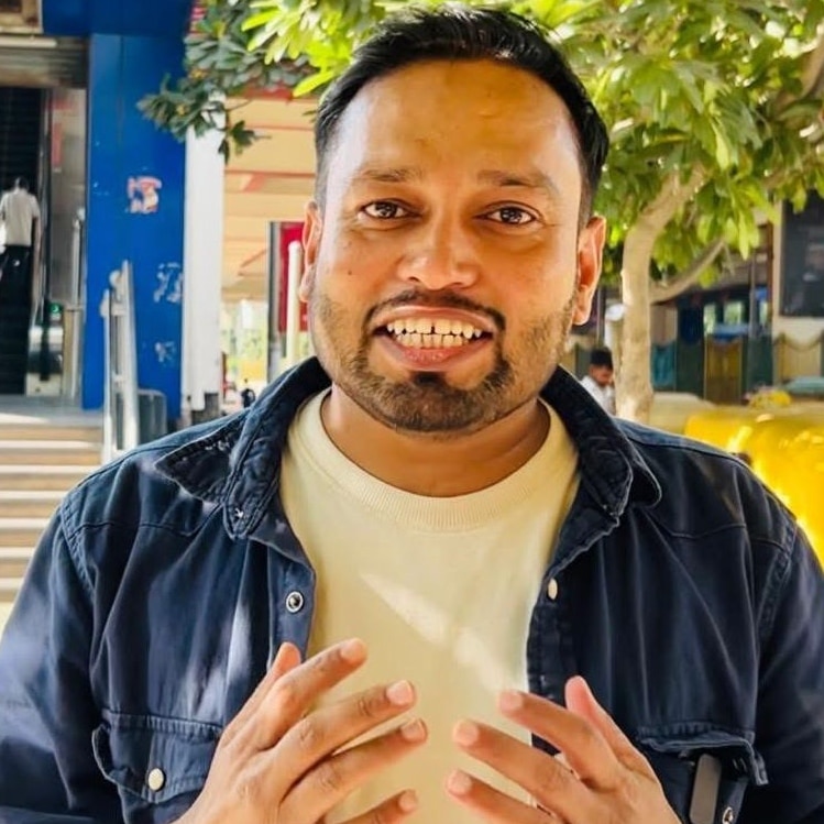 विनय त्रिवेदी