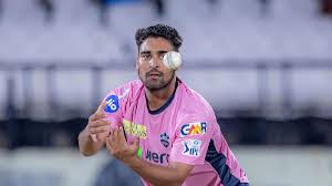 विपराज निगम | क्रिकेटर