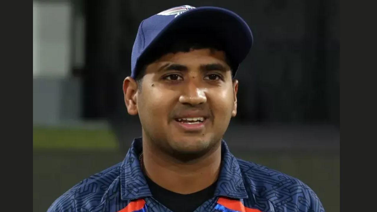 यश ठाकुर