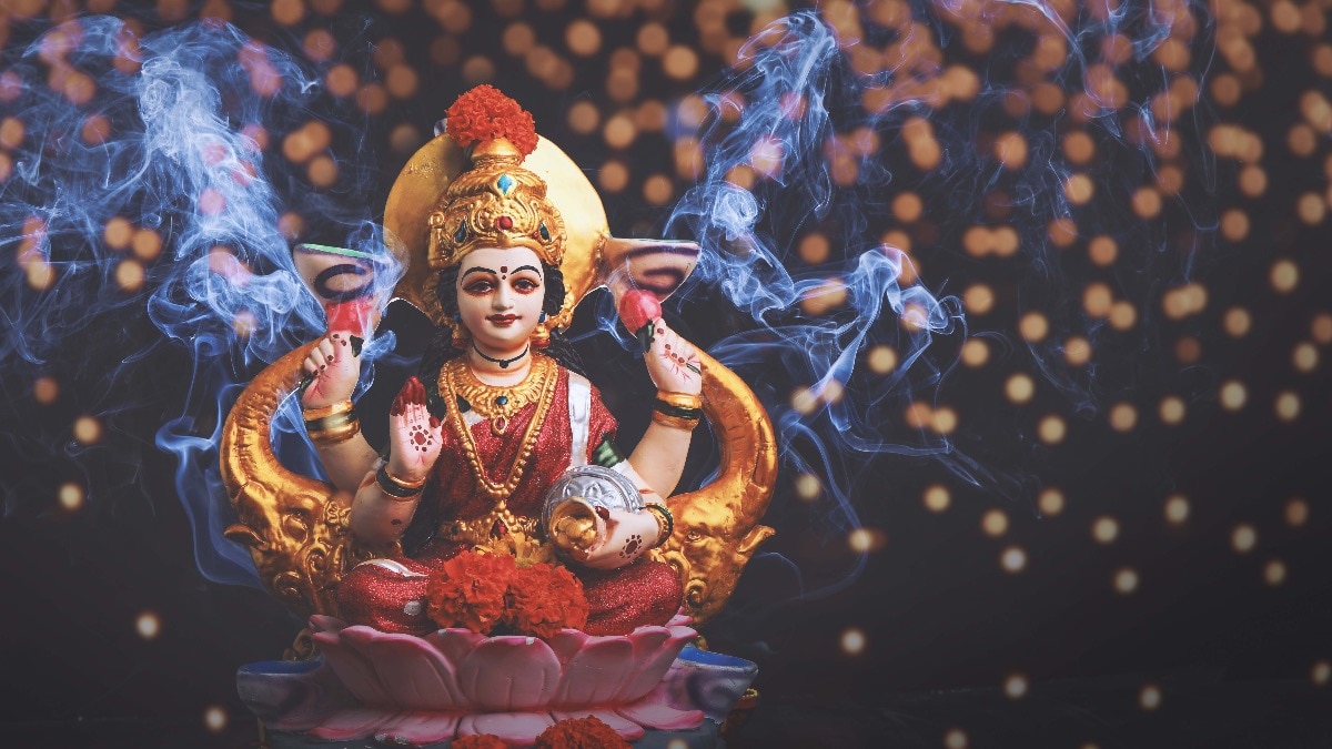  Maa Lakshmi