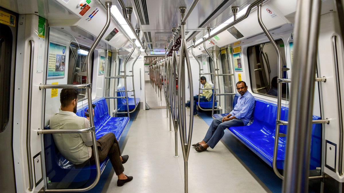 मेट्रो (फोटो- पीटीआई)