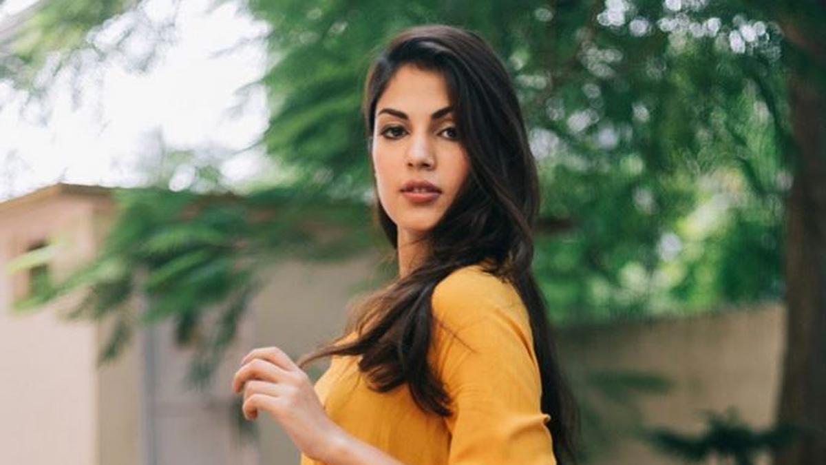 रिया चक्रवर्ती