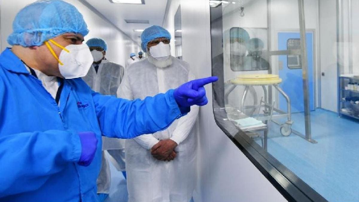 Live: कोरोना वैक्सीन का स्टेटस जानने 3 लैब के दौरे पर PM मोदी, शोधकर्ताओं  से करेंगे मुलाकात - pm modi visits corona vaccine manufacturing facility  zydus Biotech Park Ahmedabad Bharat ...