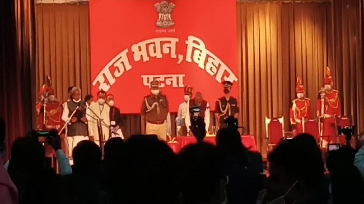 7वीं बार सीएम बने नीतीश कुमार