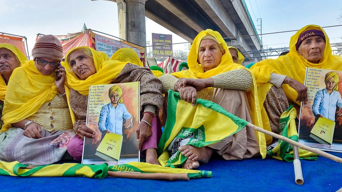 सिंघु बॉर्डर पर किसानों का प्रदर्शन जारी (फोटो-PTI)