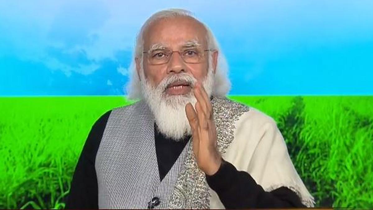 पीएम मोदी ने किसानों को किया संबोधित