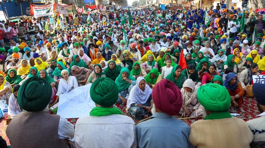 किसानों और सरकार में बनेगी बात? (PTI)