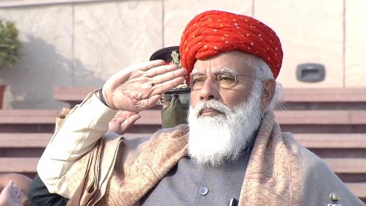 Republic Day Parade 2021 Live: देश मना रहा 72वां गणतंत्र दिवस, राजपथ पर  दुनिया देखेगी भारत की ताकत - Republic day parade 2021 live updates india  gate pm narendra modi delhi rajpath celebrations - AajTak