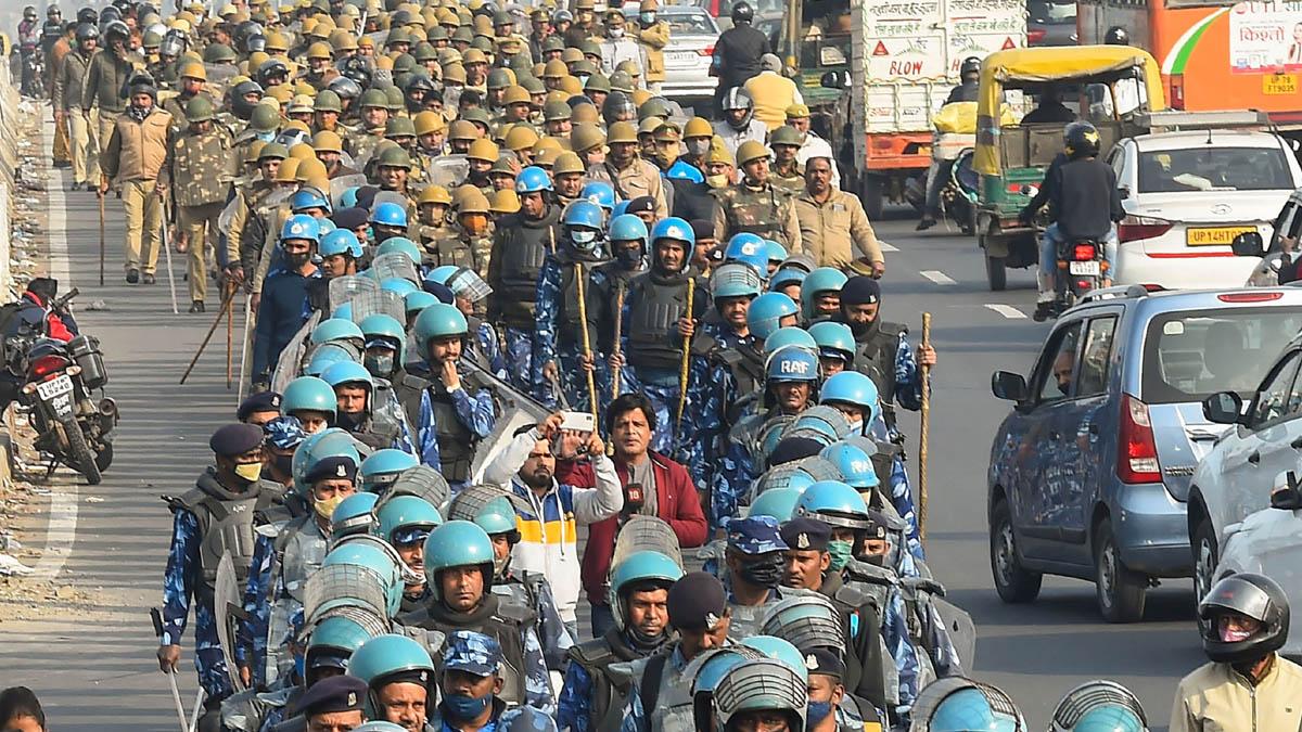 गाजीपुर बॉर्डर पर RAF की तैनाती (फोटो- PTI)