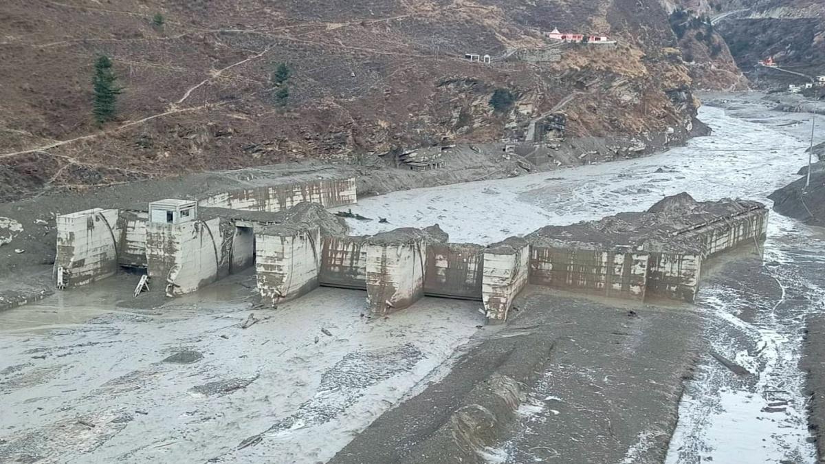 चमोली में ग्लेशियर टूटने से बड़ा हादसा (फ़ोटो- पीटीआई)