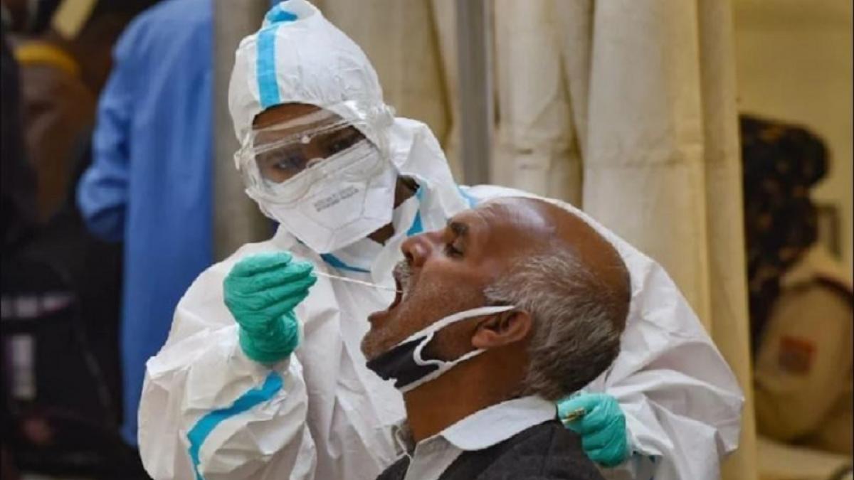 देश में बढ़ रहे हैं ओमिक्रॉन के मामले