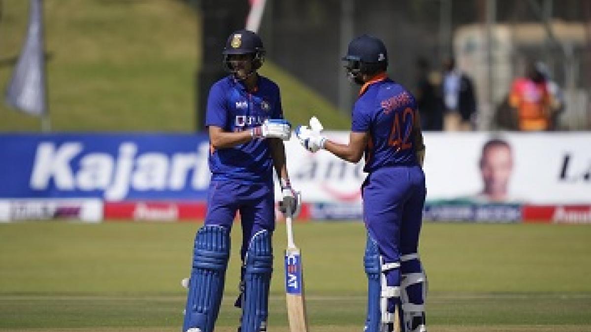 धवन और गिल