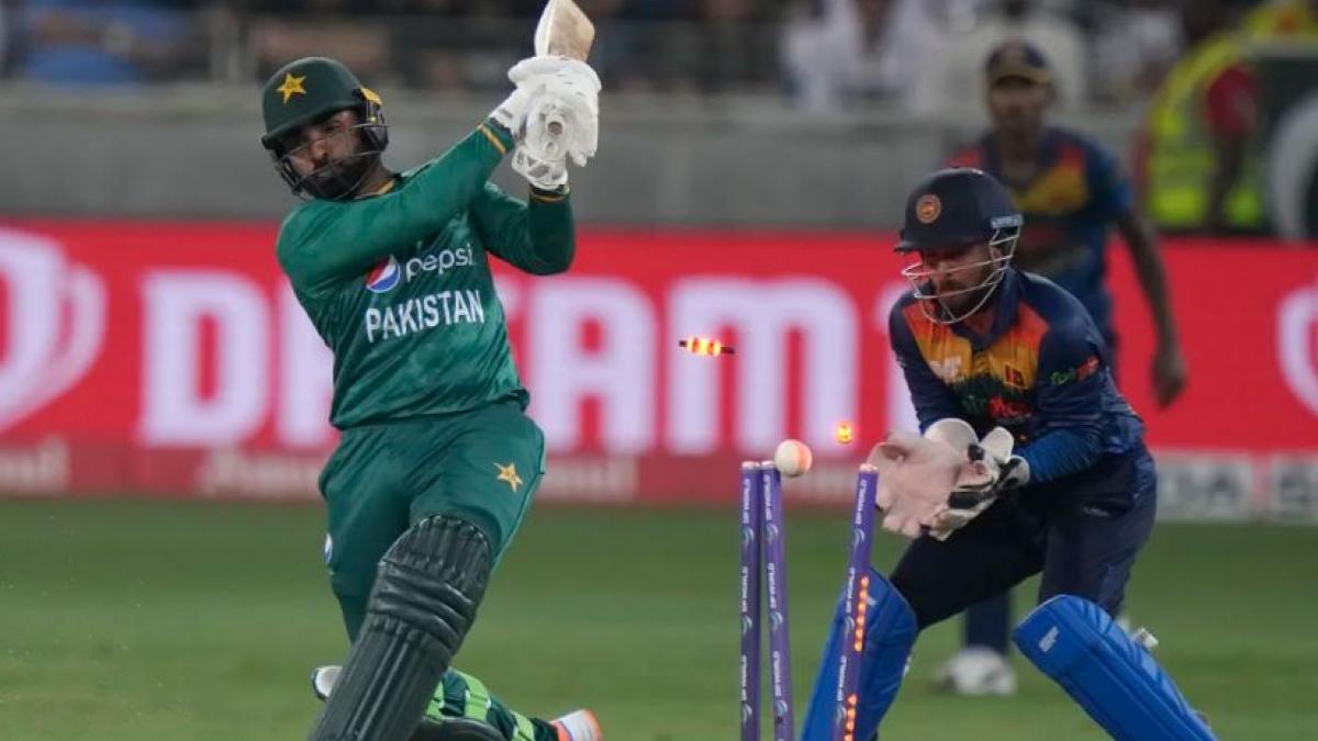 आसिफ अली का विकेट