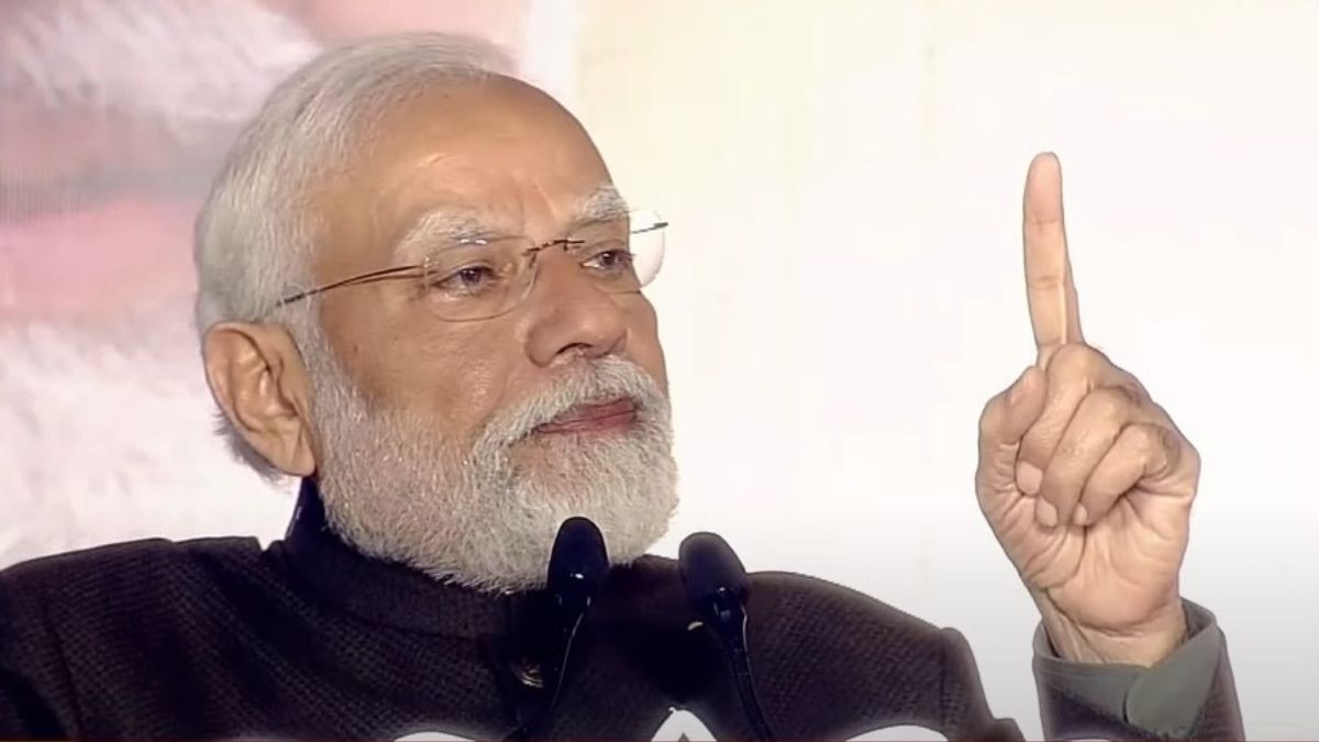 तीन राज्यों में जीत के बाद पार्टी कार्यकर्ताओं को संबोधित करते पीएम मोदी