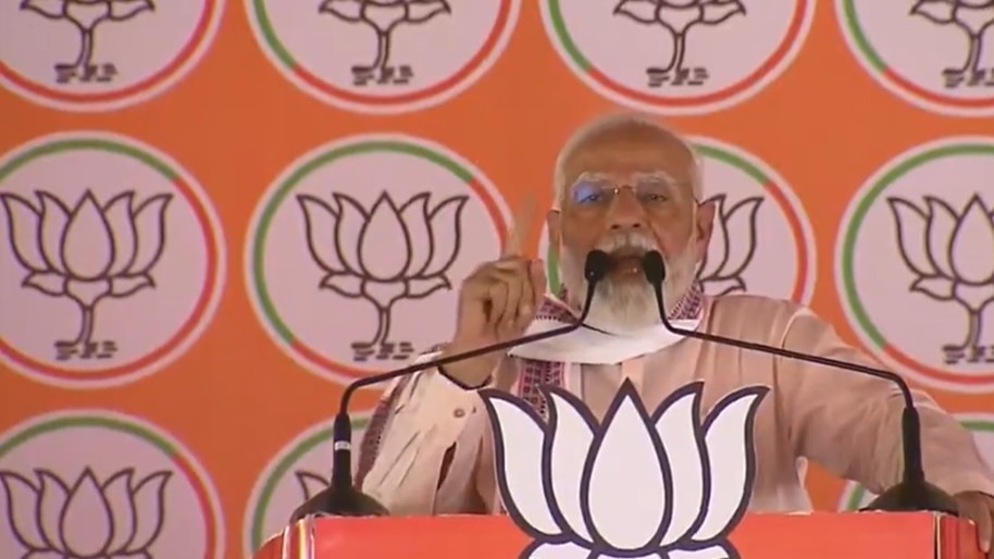 pm narendra modi agra rally lok sabha elections 2024 akhilesh yadav rahul gandhi