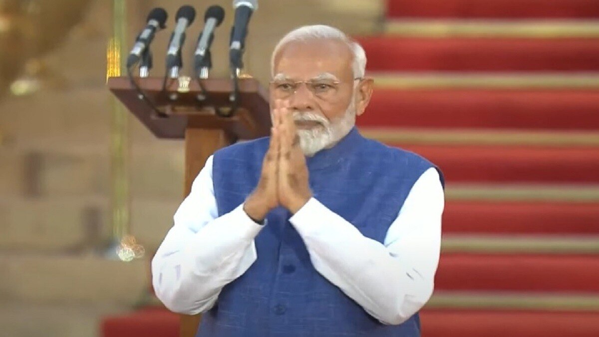 PM Modi Oath ceremony Live: मोदी ने ली प्रधानमंत्री पद की शपथ, मैं नरेन्‍द्र दामोदरदास मोदी, लगे मोदी मोदी के नारे