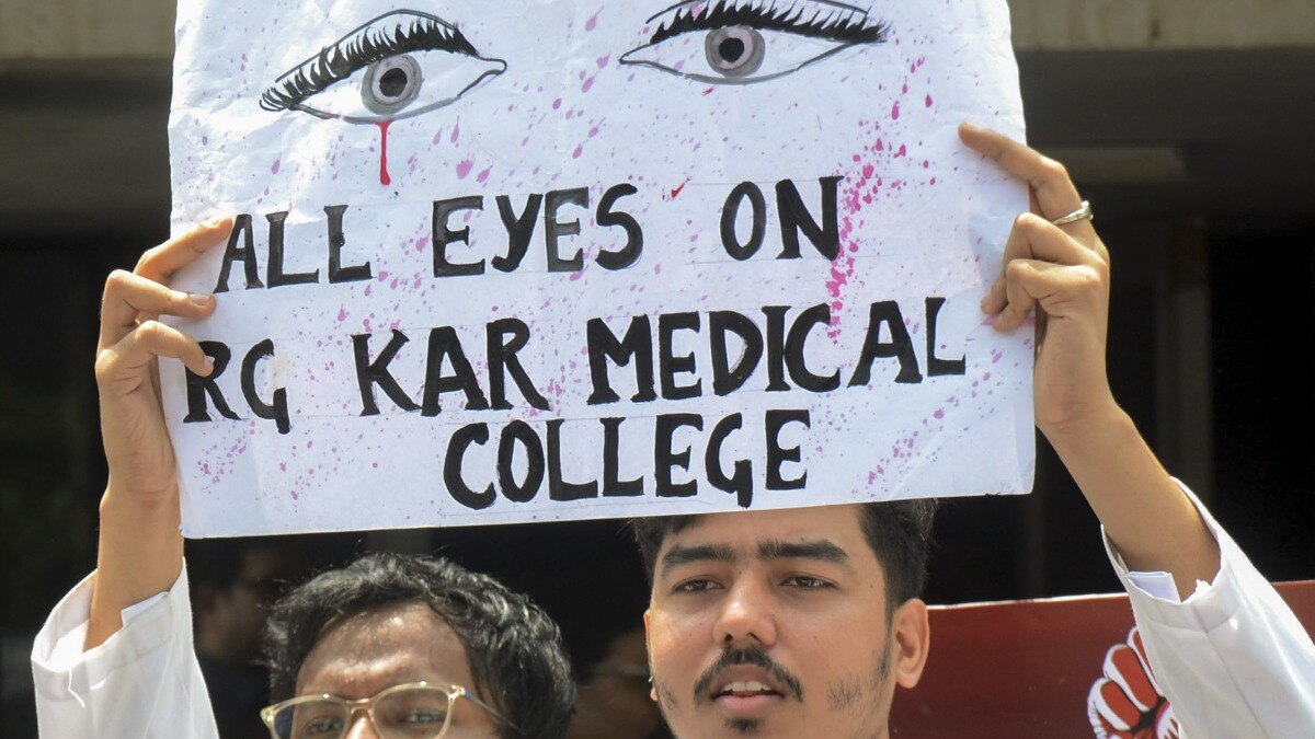Kolkata protest against alleged sexual assault and murder of trainee doctor