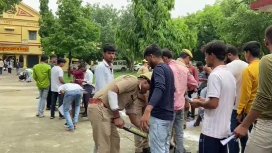 UP Police Constable Exam Live