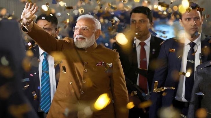 पीएम मोदी ने बीजेपी मुख्यालय पर कार्यकर्ताओं को संबोधित किया