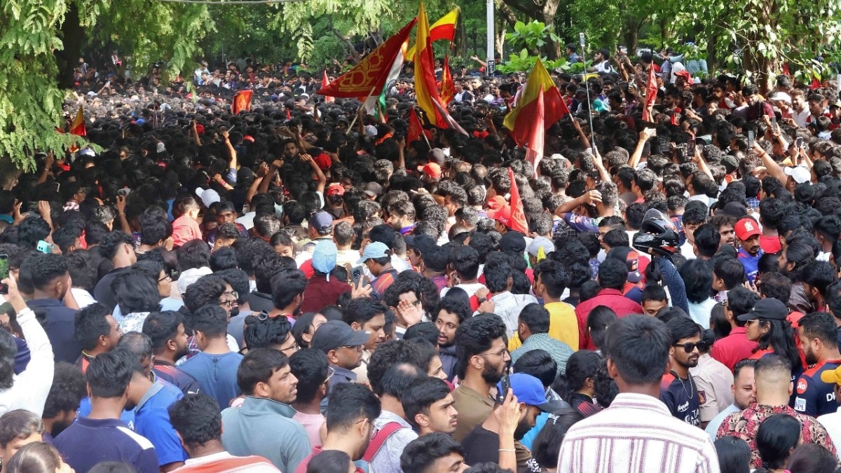 चिन्नास्वामी स्टेडियम के बाहर हुई भगदड़.