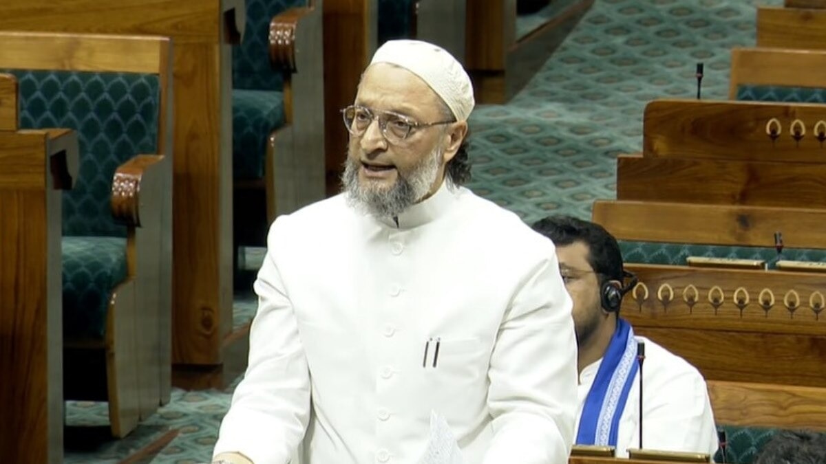 लोकसभा में असदुद्दीन ओवैसी (Photo: @Youtube/sansad tv)