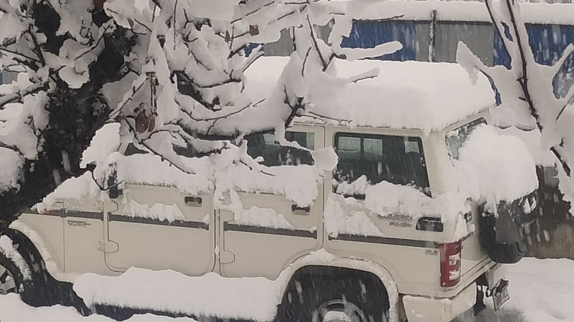Heavy Snowfall in Jammu-Kashmir, Today weather live updates (Photo- ITG)