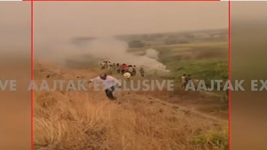 महाराष्ट्र के डिप्टी सीएम अजित पवार का प्लेन हुआ क्रैश (Photo: Screengrab)