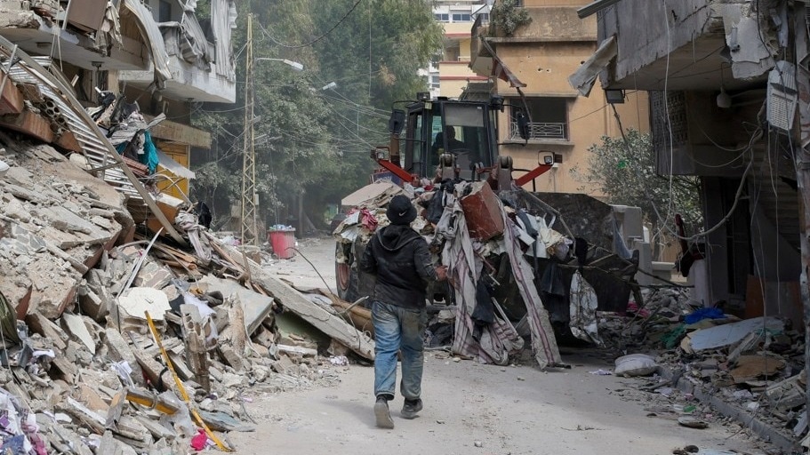 Hezbullah attacks Israel