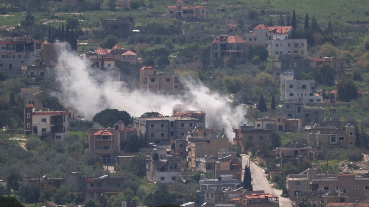 बफ़र ज़ोन प्लान को ठुकराने के बाद हिज़्बुल्लाह ने इज़रायल पर की रॉकेटों की बौछार