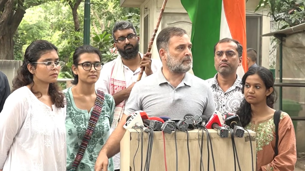 कांग्रेस सांसद राहुल गांधी ने प्रेस कॉन्फ्रेंस में छात्रों की मांगें दोहराईं. (Photo- ITG)