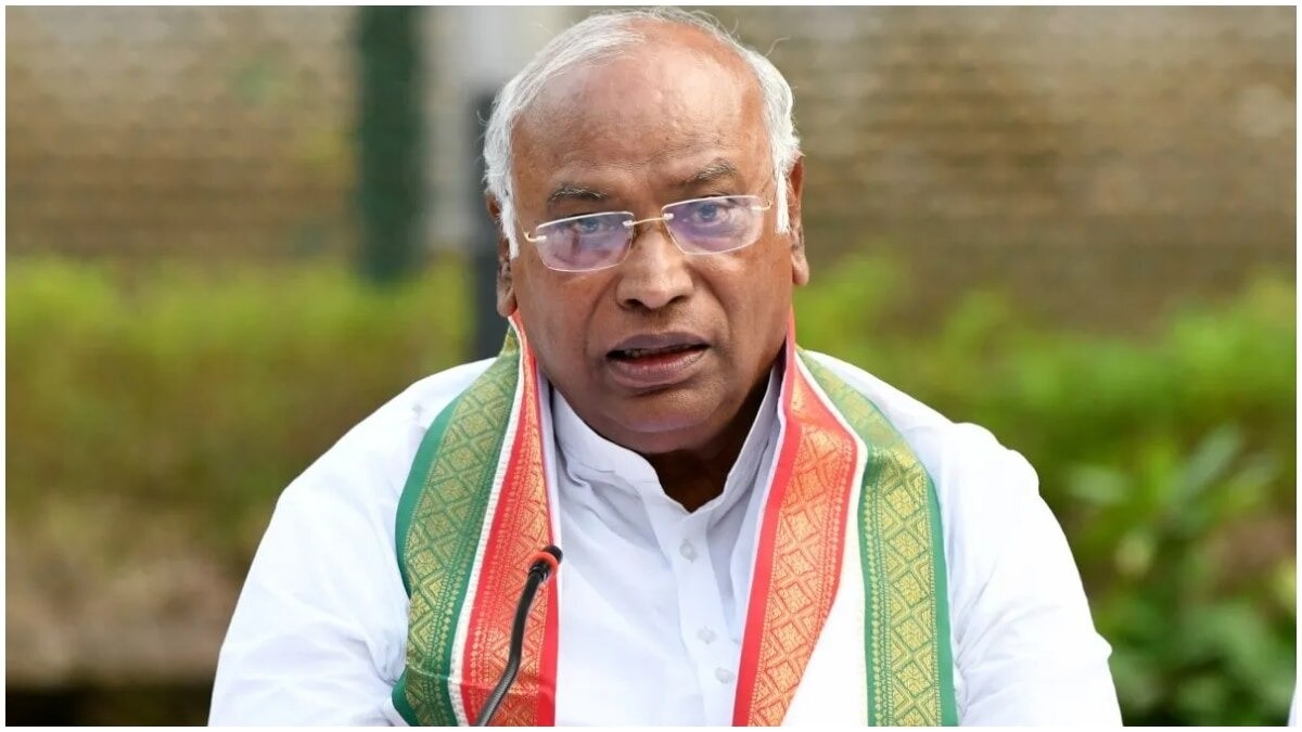 Opposition walk out from Monsoon Session meeting
