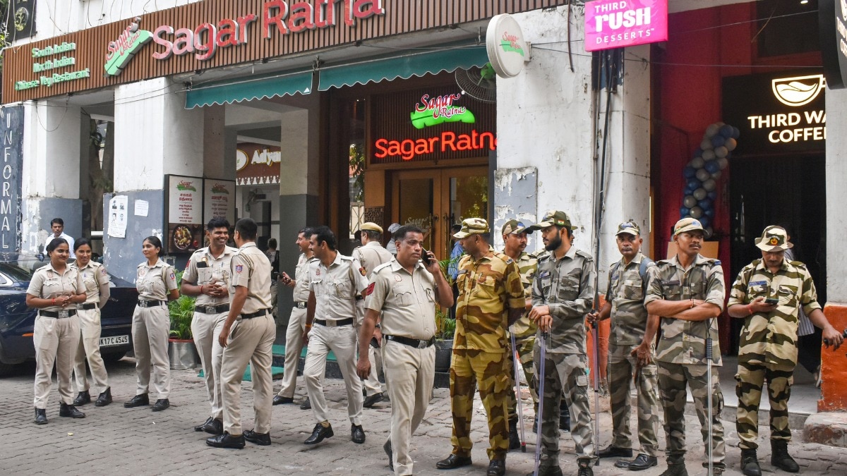 दिल्ली में प्रदर्शन से पहले सुरक्षा कड़ी कर दी गई है (Photo: PTI)