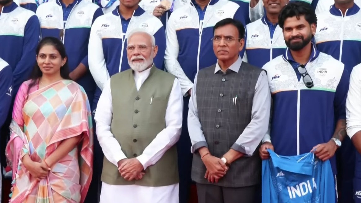 PM Modi Meets Asian Games Contingent Today