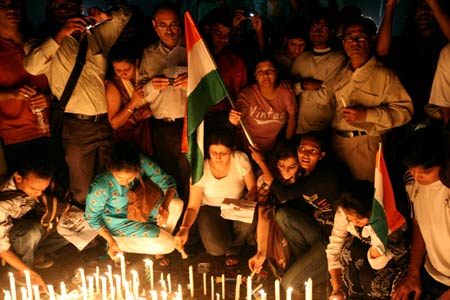 अब हो चुका है 'एलान-ए-जंग'