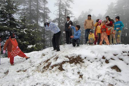 ठंड की चपेट में उत्तर भारत