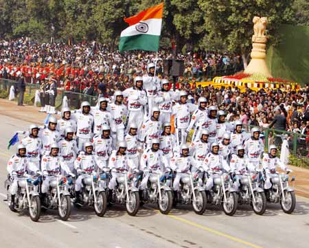 गणतंत्र दिवस परेड में पराक्रम की झलक