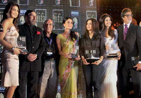 अवार्ड समारोह में अमिताभ