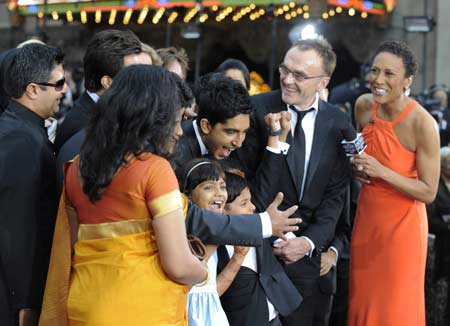 ऑस्‍कर अवार्ड में 'स्‍लमडॉग....' के जीत का जश्‍न