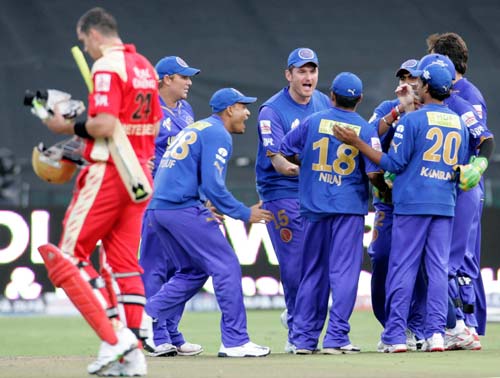 रॉयल चैलेंजर्स की शानदार जीत