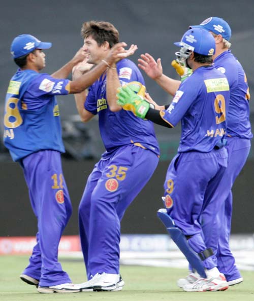 रॉयल चैलेंजर्स की शानदार जीत