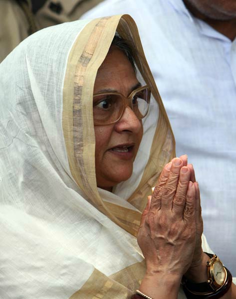 अबु आजमी के साथ चुनाव प्रचार करतीं जया बच्‍चन