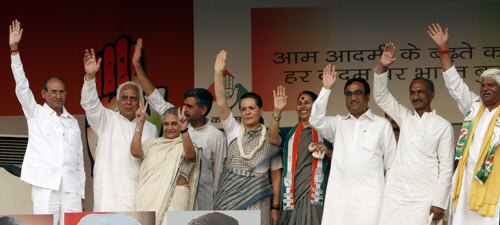 दिल्‍ली में सोनिया गांधी की रैली