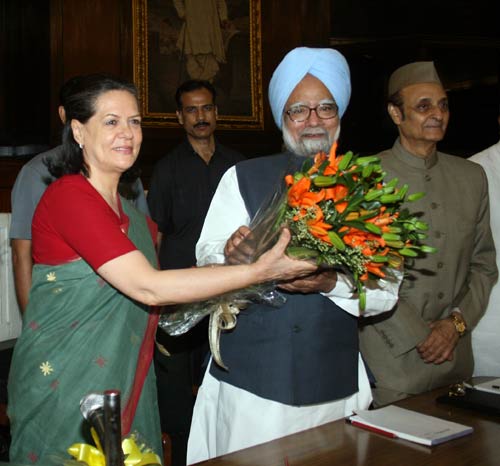 मनमोहन सीसीपी के नेता निर्वाचित